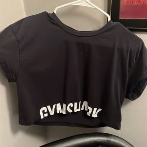 Black gym shark crop top!